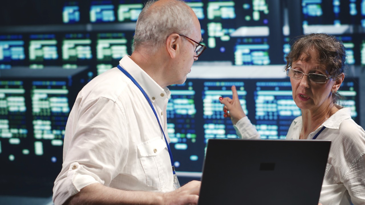 The Complete Guide to Building a Disaster Recovery (DR) Plan